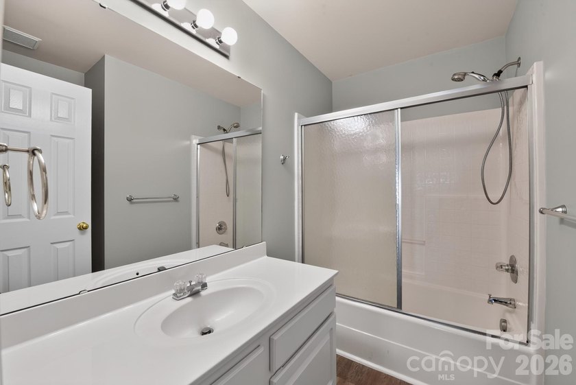 Well-maintained and move-in ready, this 5-bedroom, 2.5-bath - photo 10