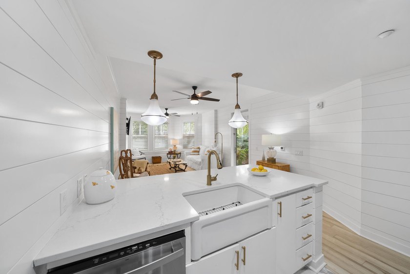 Set in the beautiful Bahia community within Sandestin Resort - photo 13