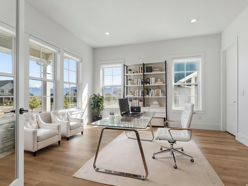 SELLER is OFFERING $8,000 toward CLOSING COSTS when you use our - photo 14