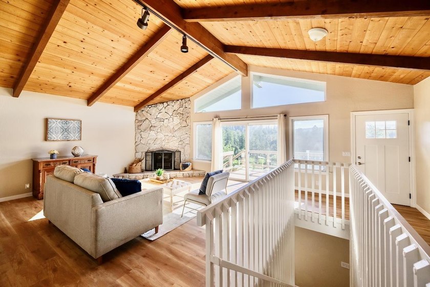 Beautifully updated custom home with breathtaking valley and - photo 18