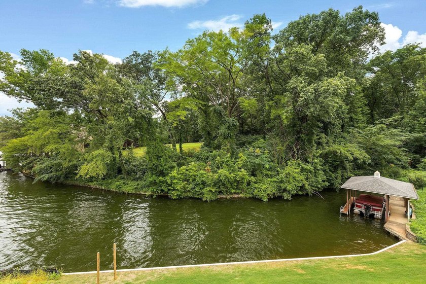 This new construction modern lake home is so fresh the walls - photo 23
