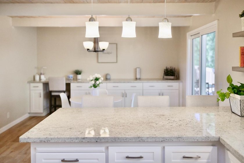Beautifully updated custom home with breathtaking valley and - photo 27