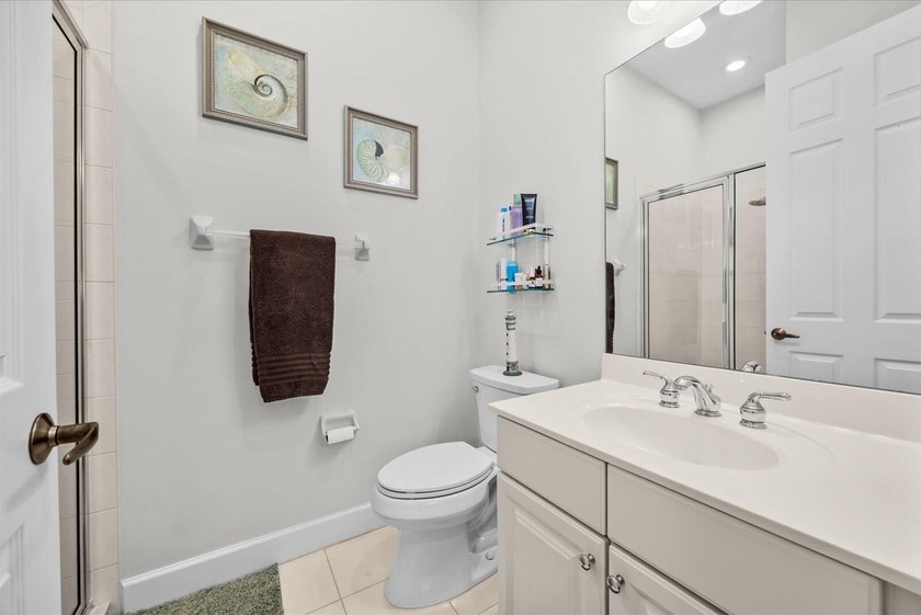 Welcome to this beautifully maintained 3/2.5 home offering - photo 27