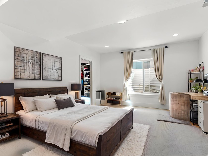 SELLER is OFFERING $8,000 toward CLOSING COSTS when you use our - photo 29