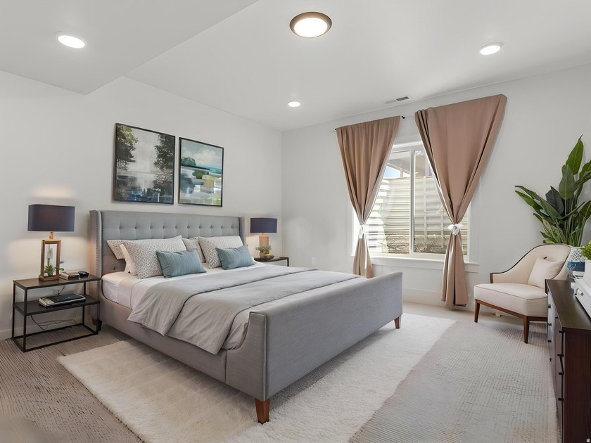 SELLER is OFFERING $8,000 toward CLOSING COSTS when you use our - photo 30