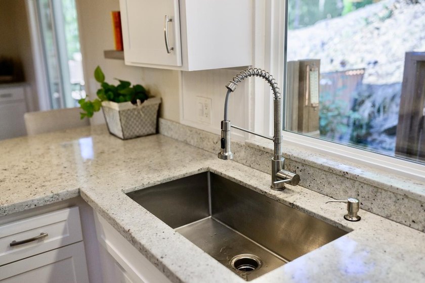 Beautifully updated custom home with breathtaking valley and - photo 37