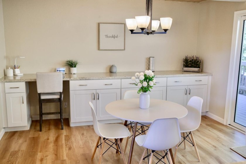Beautifully updated custom home with breathtaking valley and - photo 39