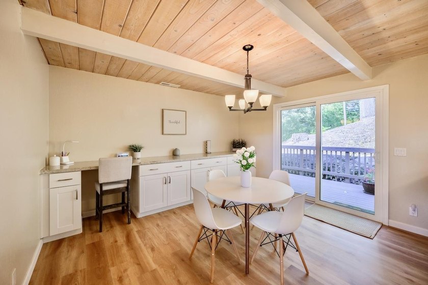 Beautifully updated custom home with breathtaking valley and - photo 40