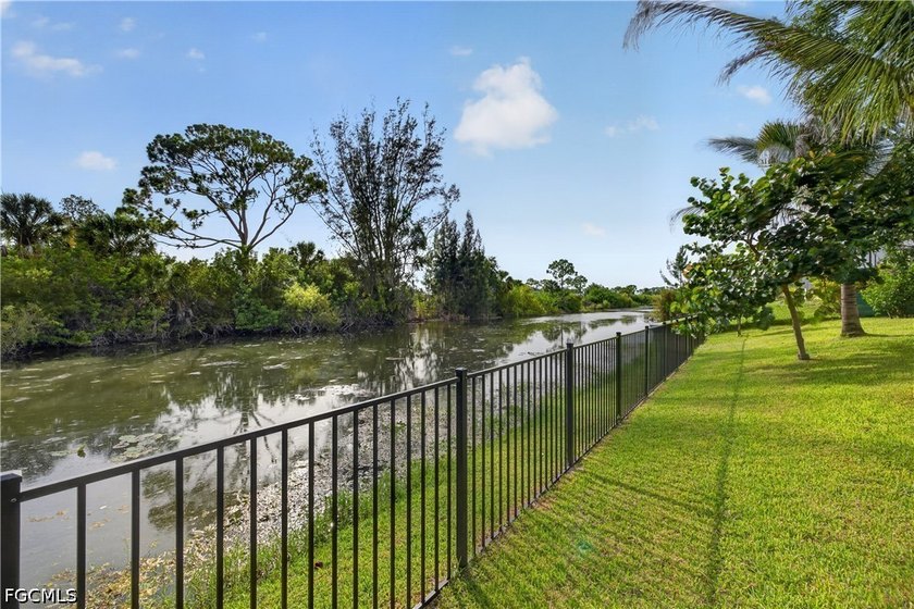 Freshwater Front Home with Lush Tropical Landscaping - Not in a - photo 33