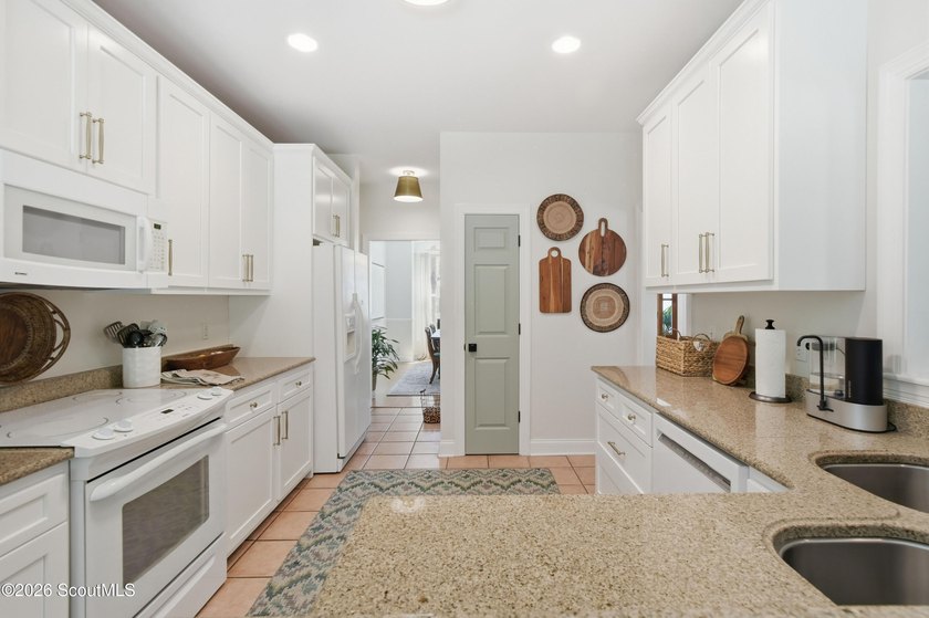 Exceptional in every way, this beautifully appointed home - photo 10