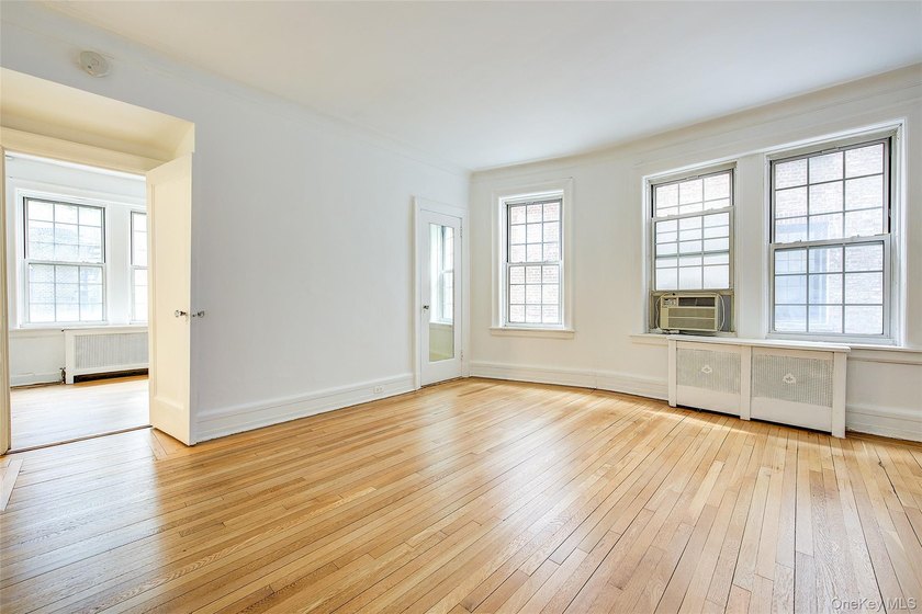 1 BED + 1 BATH The Most PRIVATE Double-Corner Unit Over a - photo 5