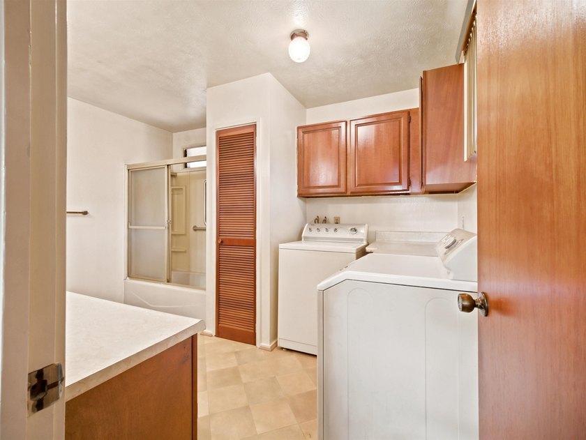 Tucked into a convenient and desirable North Kihei location - photo 24