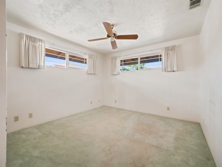 Tucked into a convenient and desirable North Kihei location - photo 28
