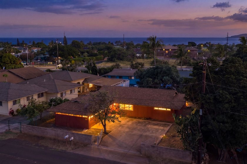 Tucked into a convenient and desirable North Kihei location - photo 38