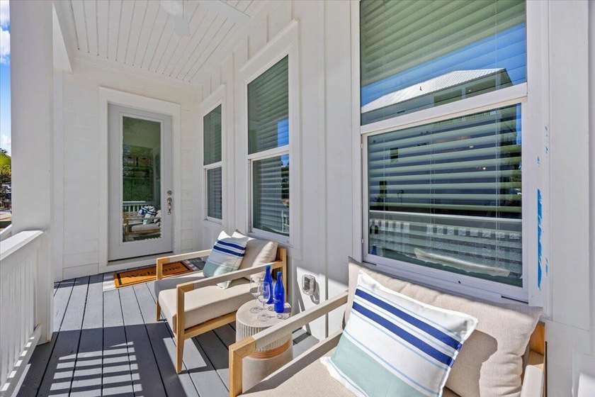 *OPEN HOUSE HELD TUES-SAT 10:00-4:00. PLEASE CHECK IN WITH AGENT - photo 3