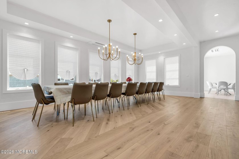 Prestigious New Construction in Long Branch with room for a pool - photo 18