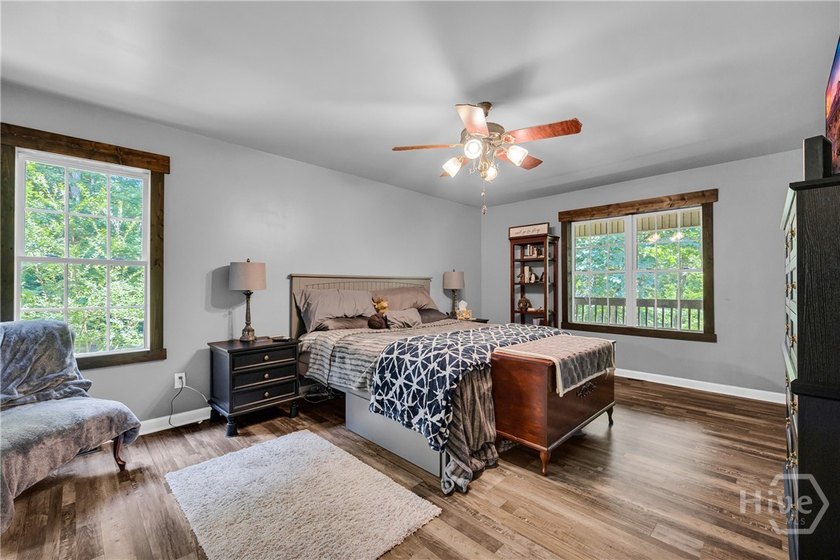 Looking for peaceful country living with room to spread out? - photo 22