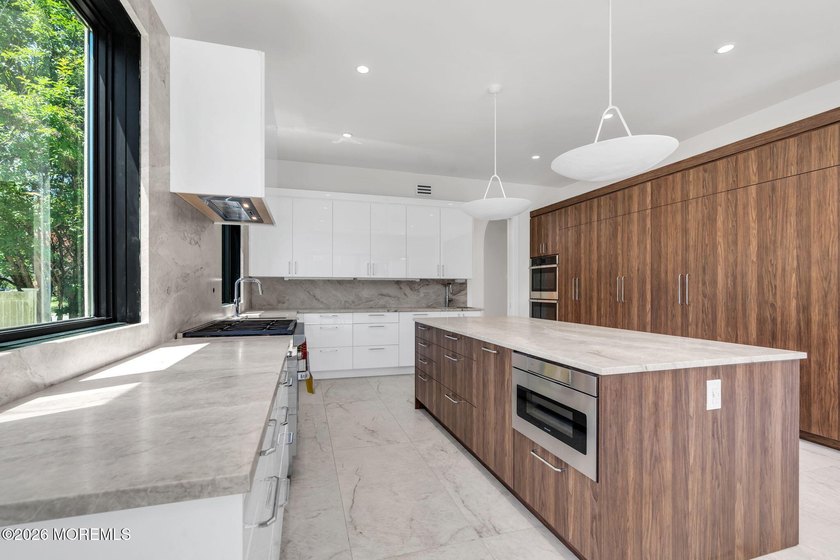 Prestigious New Construction in Long Branch with room for a pool - photo 27