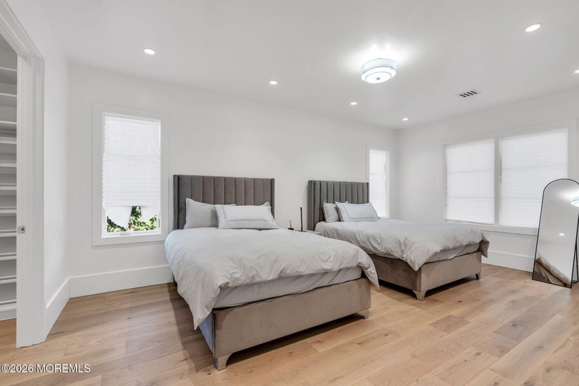 Prestigious New Construction in Long Branch with room for a pool - photo 43