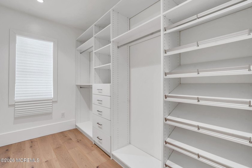 Prestigious New Construction in Long Branch with room for a pool - photo 45