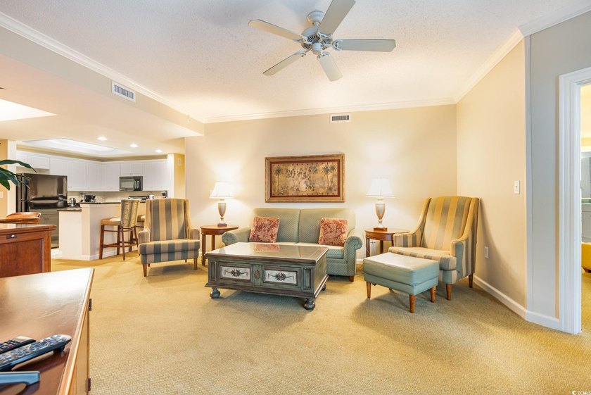 BEST VALUE IN ROYALE PALMS! MOTIVATED SELLER! Indulge in luxury - photo 7