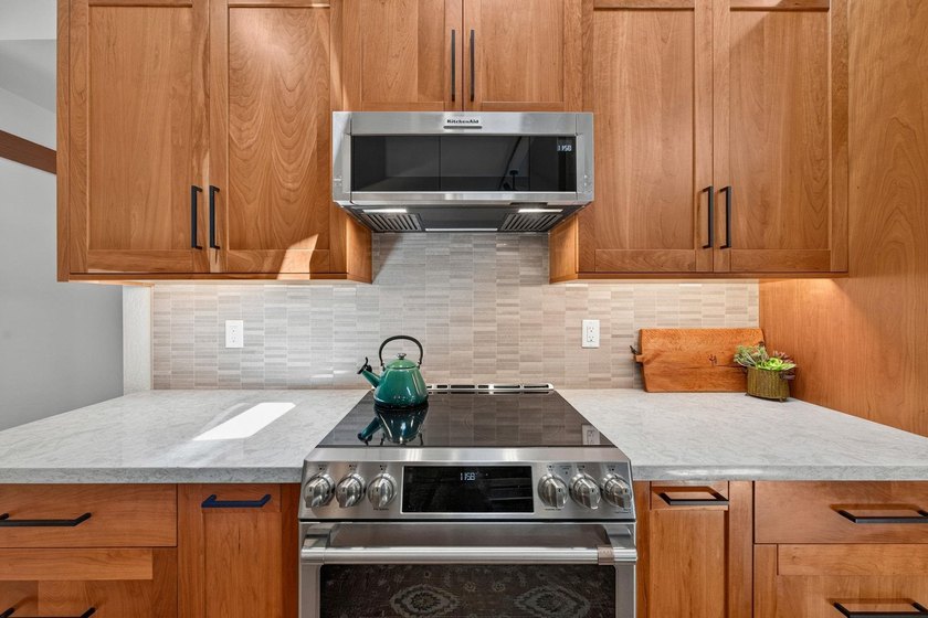 DISCOVER one of Graeagle Meadows' most extensively remodeled - photo 8