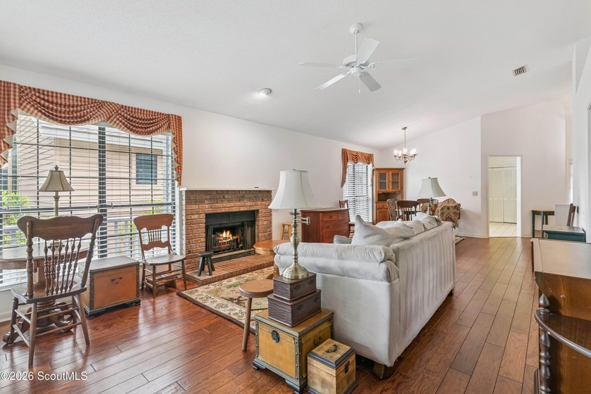 This well-maintained one-owner home was built in 1989 and is - photo 6