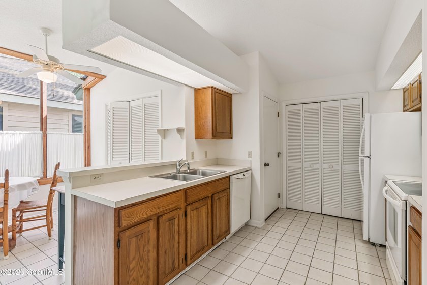This well-maintained one-owner home was built in 1989 and is - photo 8