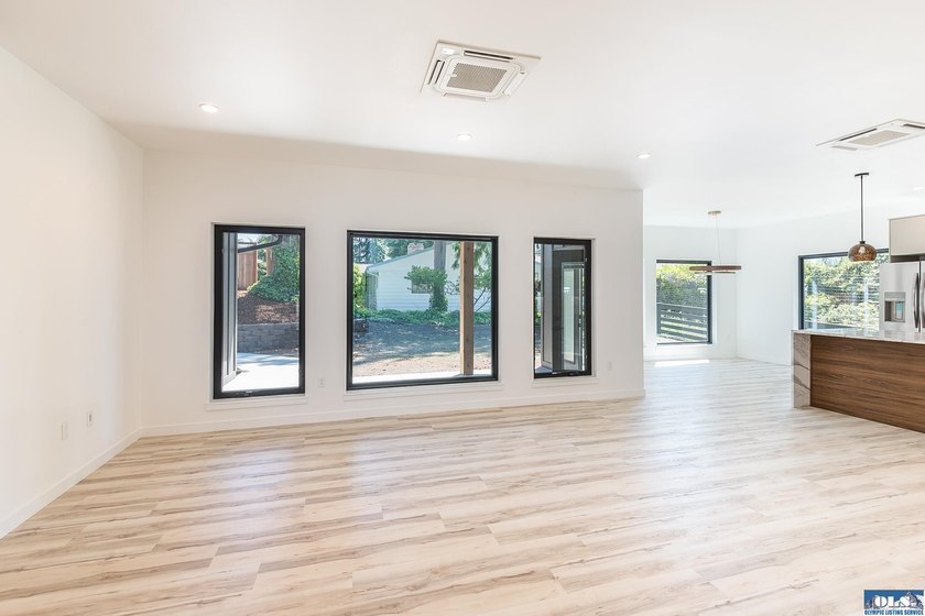 Welcome home to this beautifully designed newly constructed - photo 6