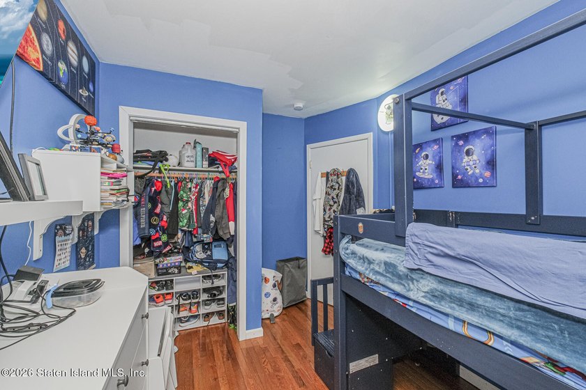 Newly Renovated 3-Bedroom Townhouse in the Heart of Mariners - photo 9