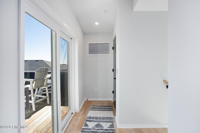 Perfectly positioned in the heart of Wrightsville Beach, 8 E - photo 36