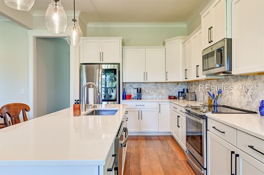 Discover the perfect blend of Lowcountry charm in a prime - photo 8