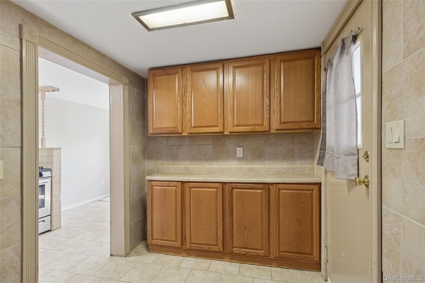 Looking for the perfect investment opportunity or a home with - photo 18