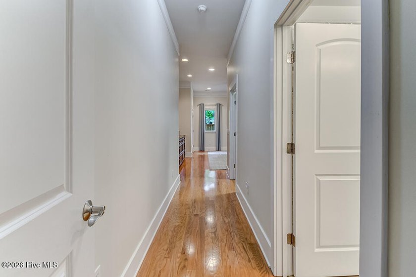 Welcome to 5212 Calais Circle, your beautifully maintained - photo 22