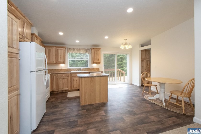 Welcome home! 4 BR, 2 BA home PLUS 2 car detached garage w/ - photo 5