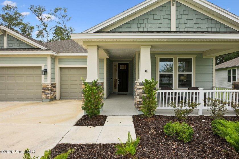 Welcome to 117 Chinquapin Drive in the prestigious gated - photo 5
