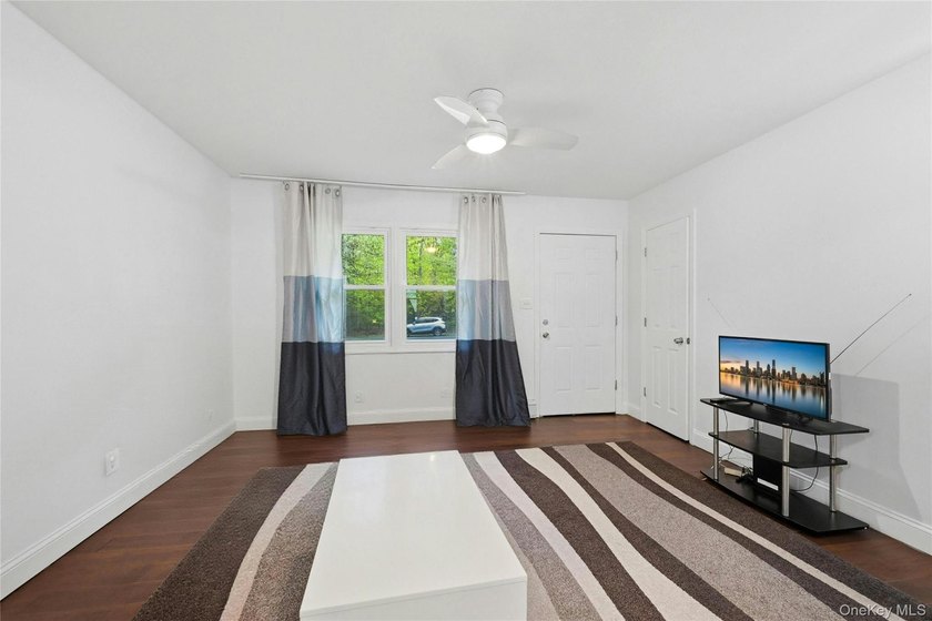 Perfection awaits in this 2 bed 1 bath 730 sq ft Ranch with an - photo 4