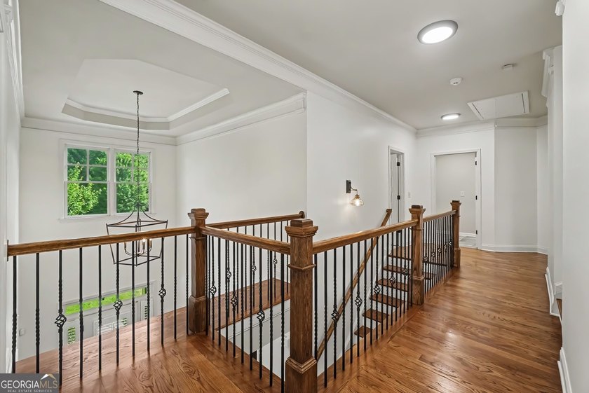 Welcome to your move-in-ready home! This well-maintained - photo 21
