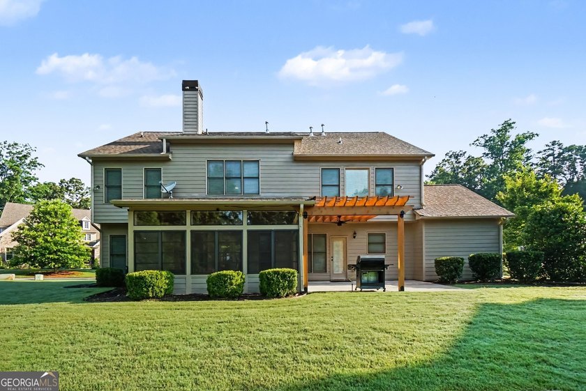 Welcome to your move-in-ready home! This well-maintained - photo 42