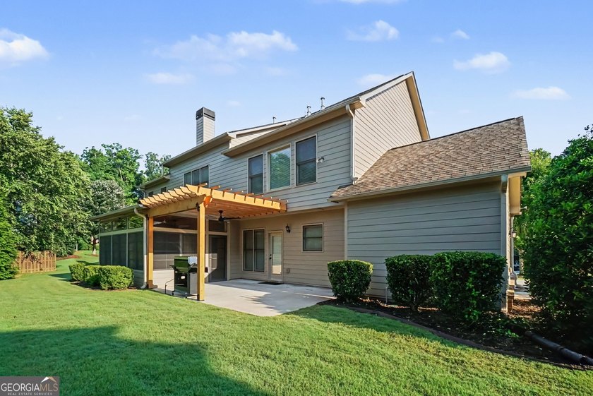 Welcome to your move-in-ready home! This well-maintained - photo 43