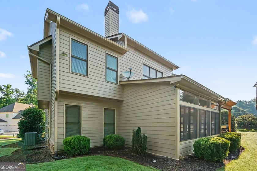 Welcome to your move-in-ready home! This well-maintained - photo 44
