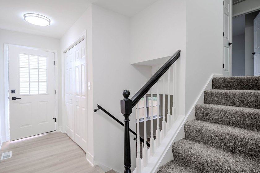 Welcome to 23773 N Quentin Rd, Lake Zurich-a beautifully - photo 3