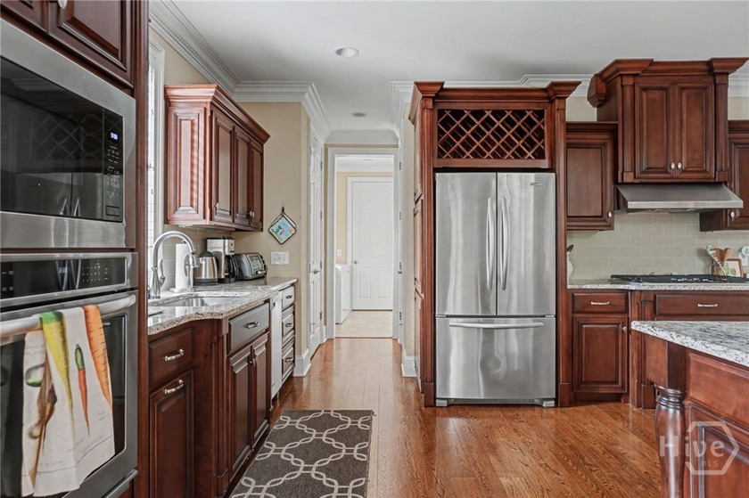 Discover the epitome of effortless luxury in Marshview Landing - photo 15