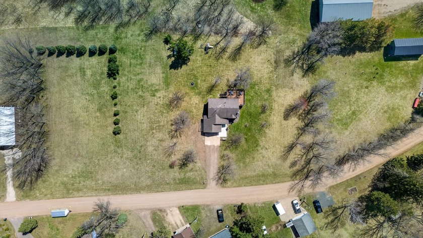 Welcome to your slice of Cross Lake living-where you get the - photo 18