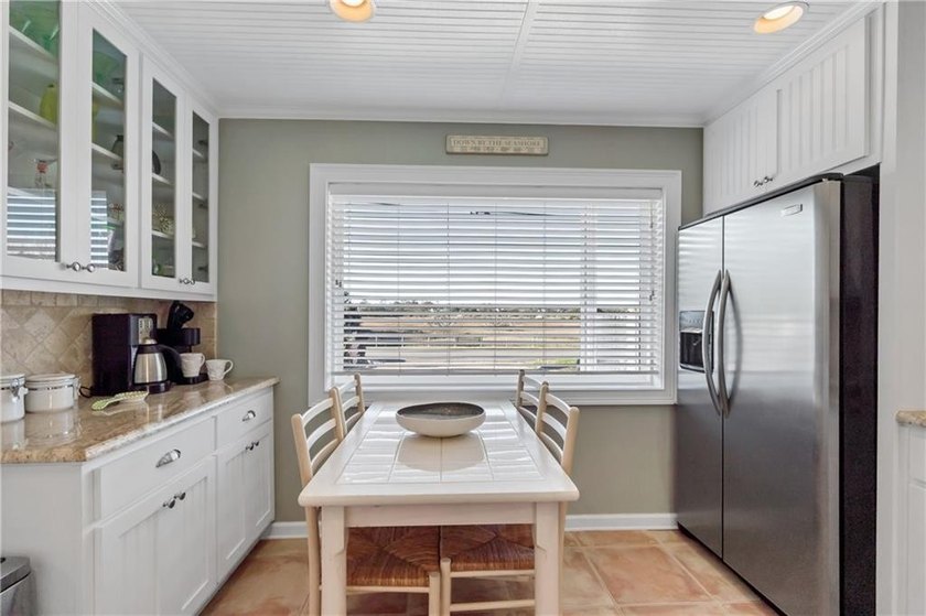 For Sale: Dune Breeze Townhome at 1528 Ocean Boulevard, St - photo 9