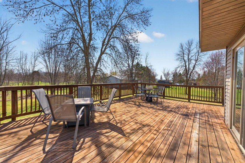 Welcome to your slice of Cross Lake living-where you get the - photo 41