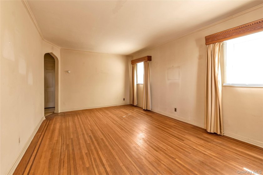 ** Welcome Home! ** Don't miss this great opportunity to make - photo 4