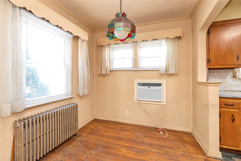 ** Welcome Home! ** Don't miss this great opportunity to make - photo 6