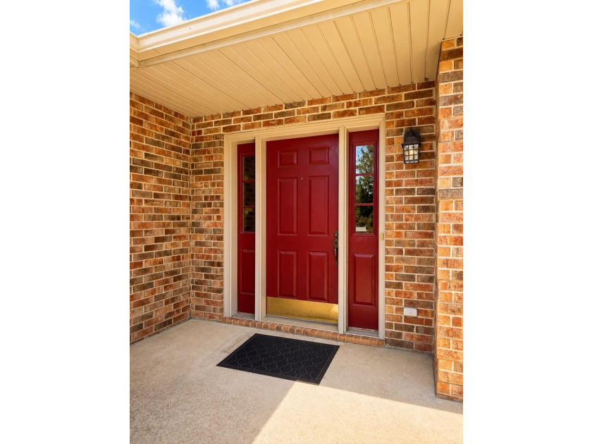 Quality-built brick ranch in desirable River Forest Estates! - photo 13