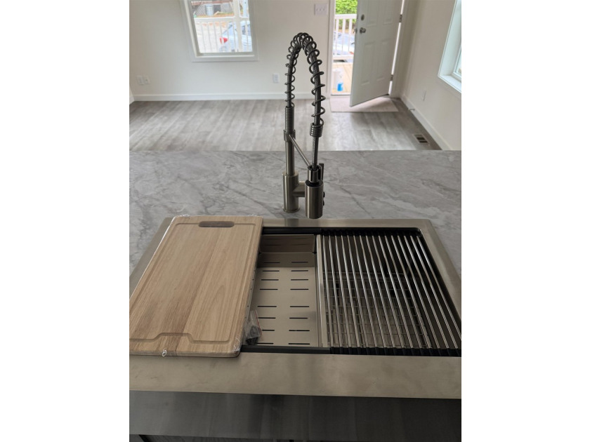 Motivated Sellers! First 3 months Lot Rent $600.00 mo Free - photo 6